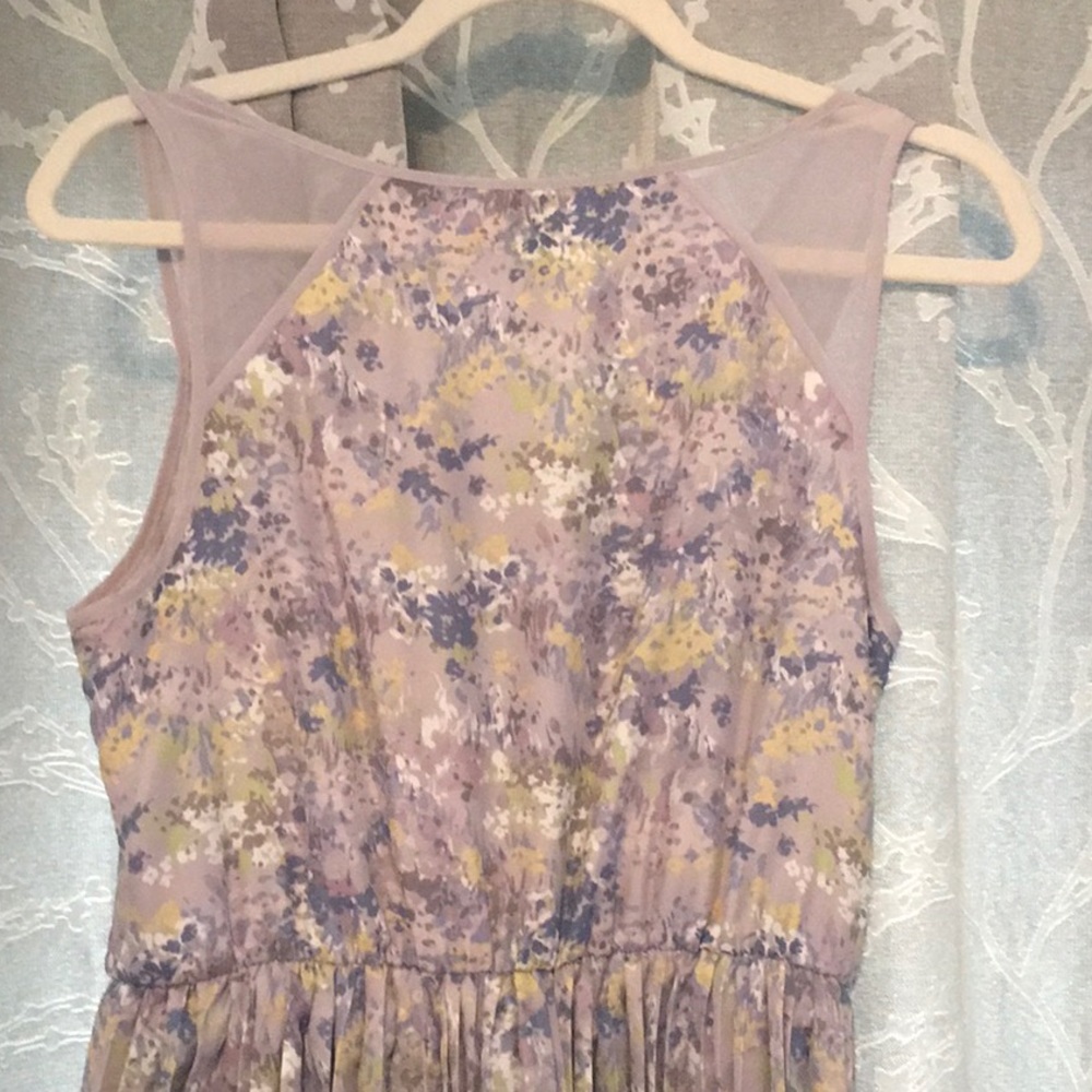Dress - Picture 4 of 5